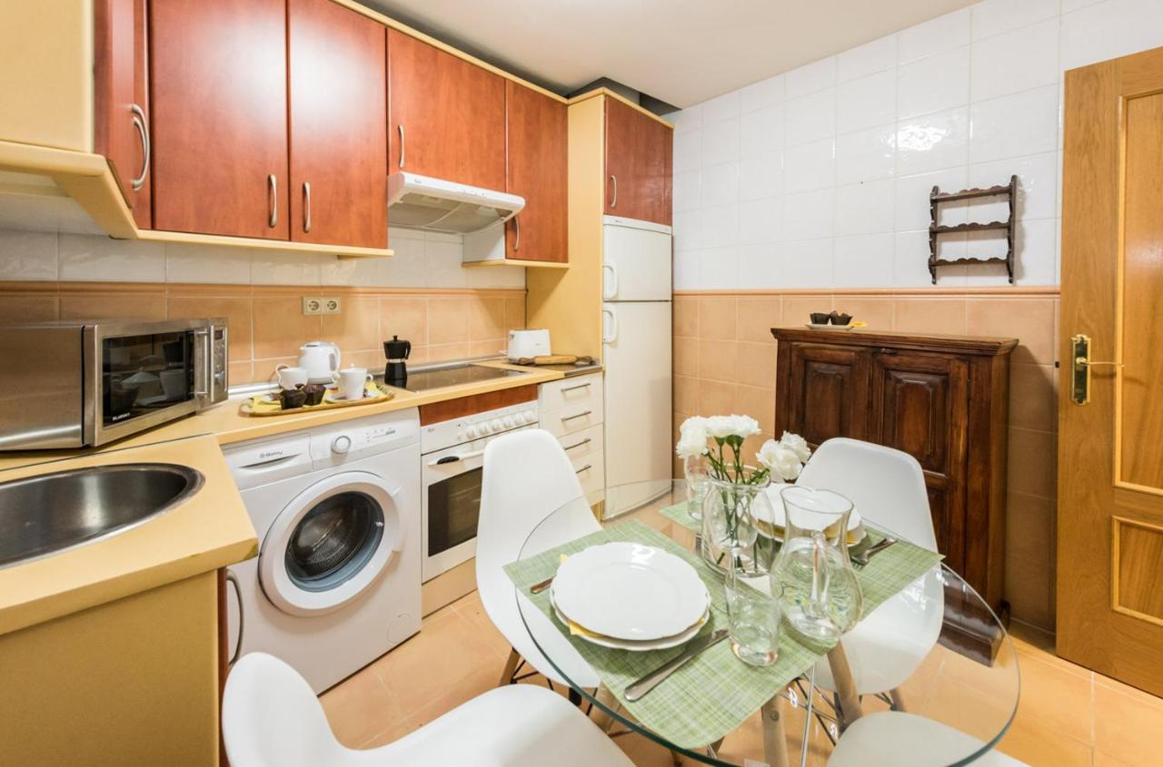 Gomez De Mora Apartment Madrid Bagian luar foto
