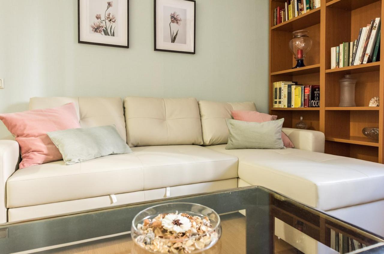 Gomez De Mora Apartment Madrid Bagian luar foto